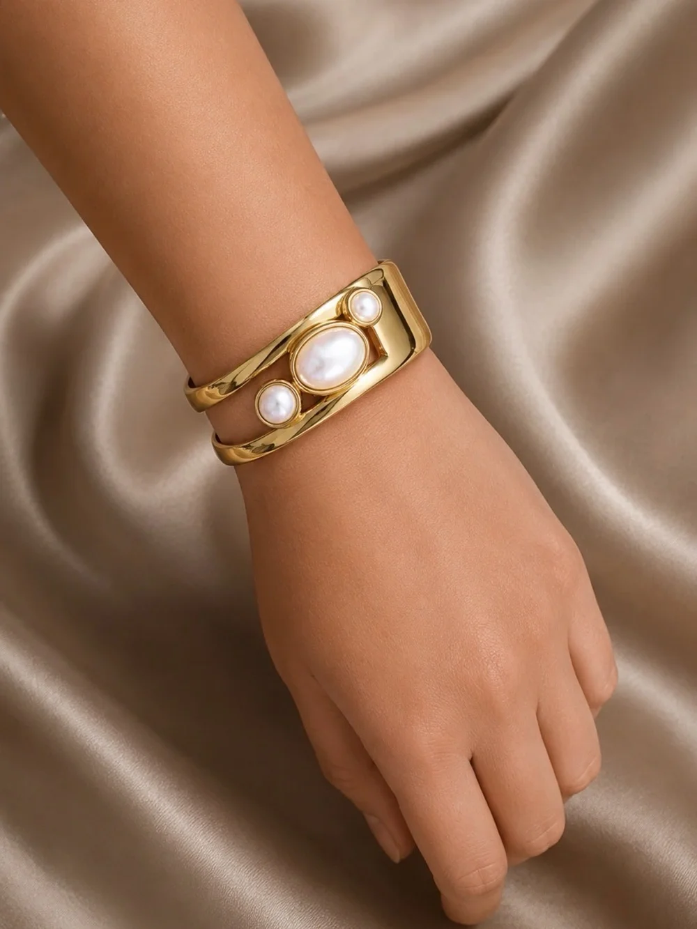 Vintage 18 K Gold plated Cuff Bracelet with Pearl Accents - Picture 13 of 14